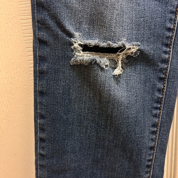 Victoria’s Secret Siren Distressed Jeans Sz 10 - Picture 11 of 13